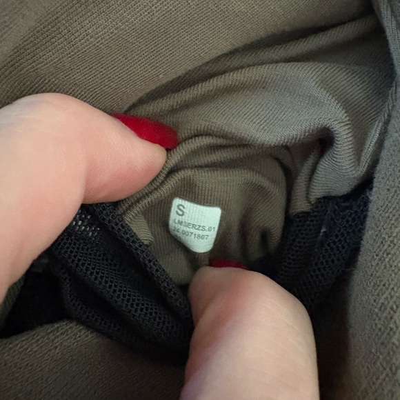 Lululemon Men’s Steady State Hoodie - Picture 2 of 4